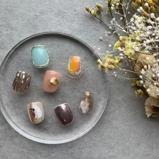 ネイル 友田 晴香のネイルデザイン