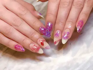 ネイル Re Pearl～コーディネートサロン～ 市駅前店所属・NARUMI HYODOのネイルデザイン