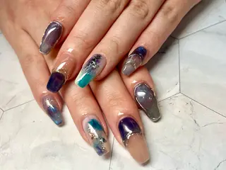 ネイル Queennail 北堀江megumiのネイルデザイン