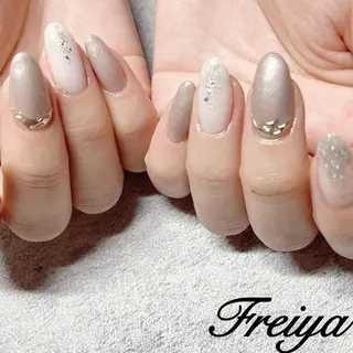 ネイル FREIYA所属・FREIYA マツエク、ネイルの眉毛・アイブロウイメージ