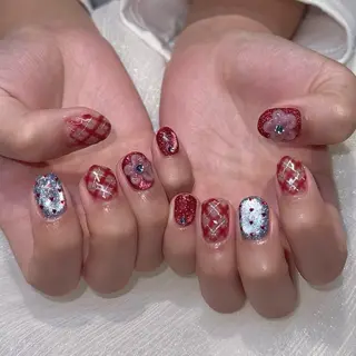 ネイル 新井 ひなののネイルデザイン