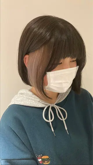 ショート カラー 野村 さなみ✨ぱっつんボブのヘアスタイル