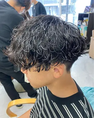 パーマ メンズ 🌴パーマオタク🌴 長谷川　諒佑🌈のヘアスタイル