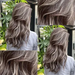 ロング カラー ⚜️上品ハイライト ／表参道⚜️✨のヘアスタイル