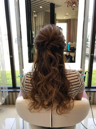 セミロング ヘアアレンジ U&i所属・大塚 貴之のヘアスタイル