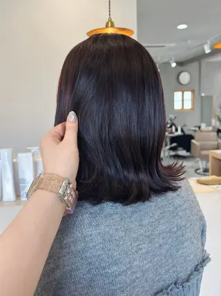 ミディアム カラー 真弓 理沙のヘアスタイル