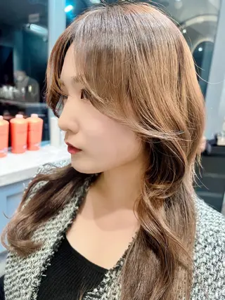 セミロング 韓国レイヤー/顔周り /縮毛矯正/羽田航のヘアスタイル