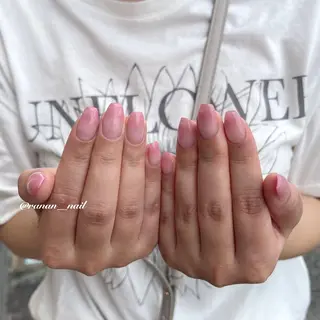 ネイル 𝓇𝒶𝓃𝒶𝓃 𝓃𝒶𝒾𝓁のネイルデザイン