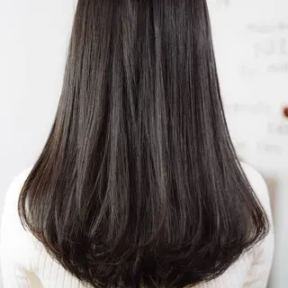 パーマ 透明感カラー｡:* ナナカ🌦️のヘアスタイル