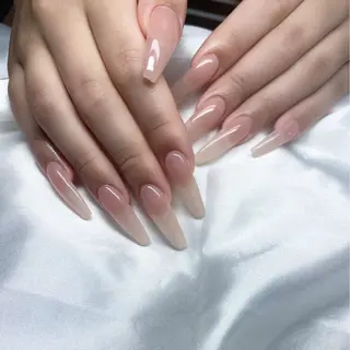 ネイル UniqueNail 長さだし専門店のネイルデザイン