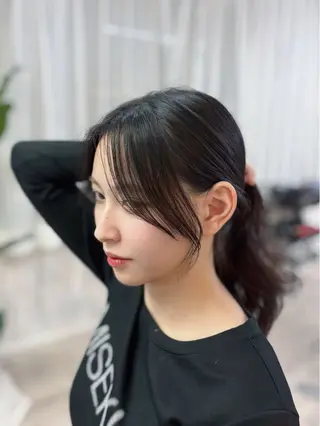 ロング カラー 越冨 晃平のヘアスタイル