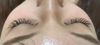 マツエク・マツパ K a N aのマツエク・マツパデザイン