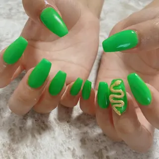 ネイル 吉岡 裕子のネイルデザイン