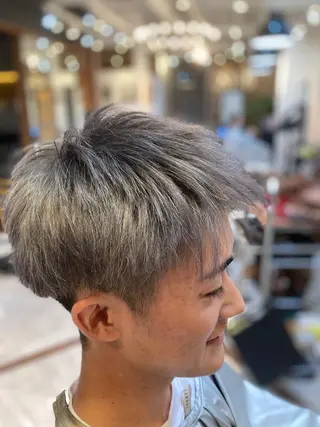 ショート ルスリー守山店所属・髪質改善美容師 🌟塚本のヘアスタイル