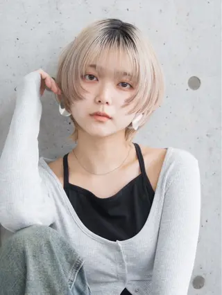 ショート カラー tocca🪴 ARISA🕊️のヘアスタイル