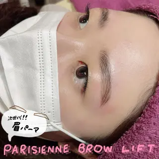 アイブロウ Veil ayakaのマツエク・マツパデザイン