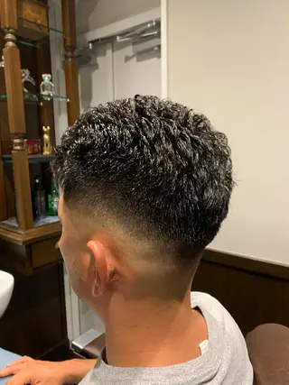 ショート パーマ メンズ ヒロ銀座 バーバーショップ神楽坂所属・ひらお あおとのヘアスタイル