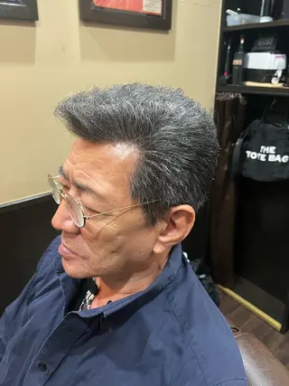 ショート パーマ メンズ ヒロ銀座バーバーショップ秋葉原店所属・堀 真人のヘアスタイル