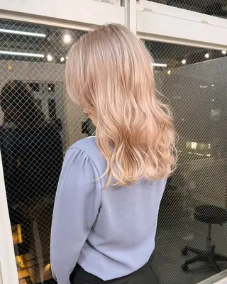 セミロング カラー ヘアアレンジ lani 天神大名/ブリーチのヘアスタイル