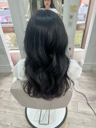 ロング 髙橋 秀果のヘアスタイル