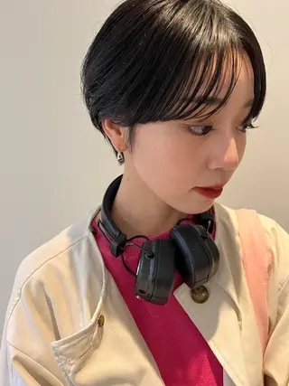 ショート MARU レイヤー/パーマのヘアスタイル