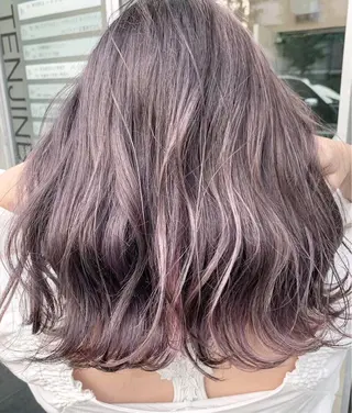 ミディアム VOICE　hair所属・カラー/ケアソムリエ 川田くるみのヘアスタイル
