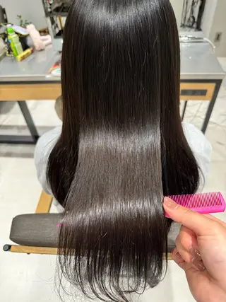 ミディアム miyu .のヘアスタイル