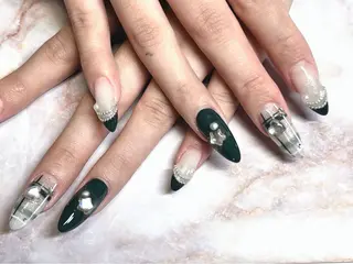 ネイル plaisir所属・plaisir プレジールネイルのネイルデザイン