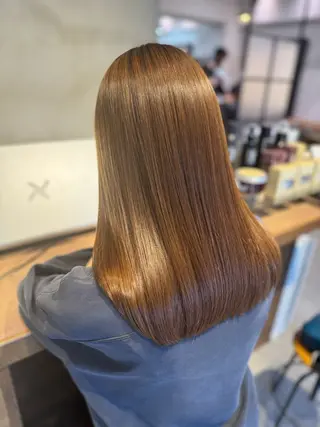 ロング ［パサつき改善］＊ 髪質改善ケアサロン＊のヘアスタイル