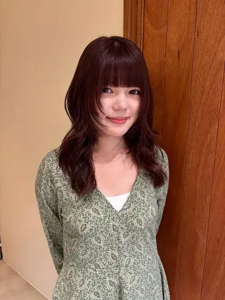 セミロング カラー ヘアアレンジ satsuki 暖色・ブラウンカラーのヘアスタイル