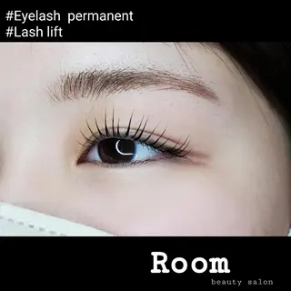 マツエク・マツパ Room beautysalon所属・Room   〔 YUI 〕のマツエク・マツパデザイン
