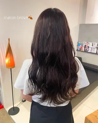 カラー she. momonoのマツエク・マツパデザイン