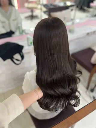 ロング Euphoria＋n池袋サンシャイン通り所属・yuunaストレート モデル募集中🤍のヘアスタイル