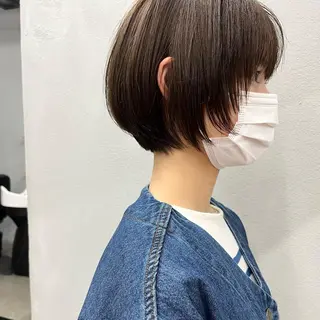 ショート カラー 🌱小顔魅せカット 透明感カラー/泉綺のヘアスタイル