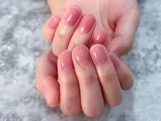 ネイル LEFTNAILS フィルインニュアンスのネイルデザイン