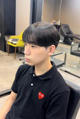 ショート カラー パーマ メンズ 森下 佑大のヘアスタイル