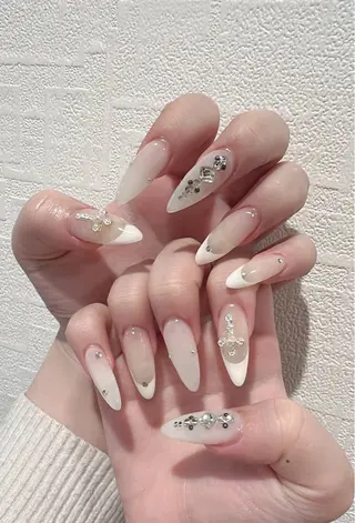 ネイル D-BEAUTY Nailsalonのネイルデザイン