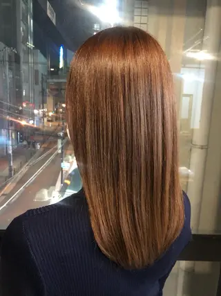 ミディアム カラー 髪質改善&ブリーチ 伊勢 祐一郎のヘアスタイル