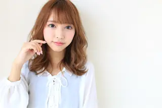 ミディアム CHAINON 近鉄奈良店のヘアスタイル