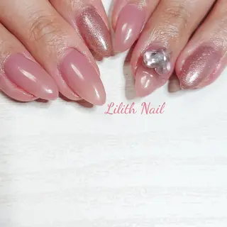 ネイル Lilith Nailのネイルデザイン