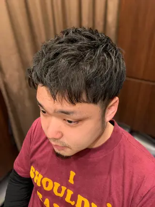 メンズ プレミアムバーバー 草野のヘアスタイル