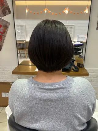 ショート コテ巻き風パーマ🫧 麻尋のヘアスタイル