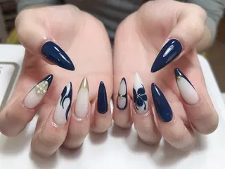ネイル NAIL CIRCLESのネイルデザイン