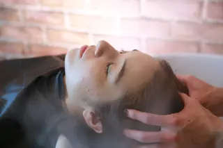 ミディアム カルラ　蒲田店所属・大久保寿高✨ なりたい色を叶える✨のヘアスタイル