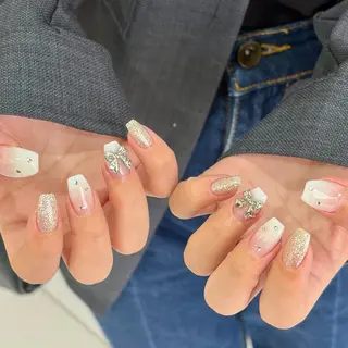 ネイル GRANDEUR焼津 Nana🦖のネイルデザイン