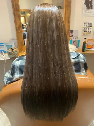 ロング カラー 髪質改善×矯正🫧 韓国ヘアasamiのヘアスタイル