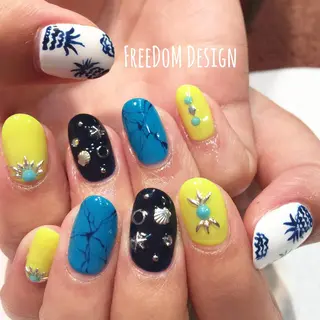 ネイル ＦreeDoＭ   Design所属・W KUMIのネイルデザイン