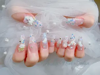 ネイル LULU Nail Salon 新宿所属・LU LU NailSalonのネイルデザイン