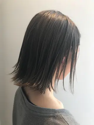 ミディアム Emitas.宮街道店所属・森崎 士/似合わせカラーのヘアスタイル