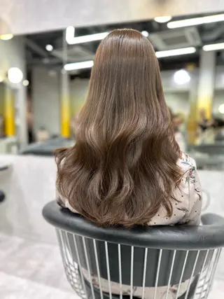 セミロング カラー fullbloom hair&spa所属・DAIKIベージュ 🍂レイヤーカットのヘアスタイル